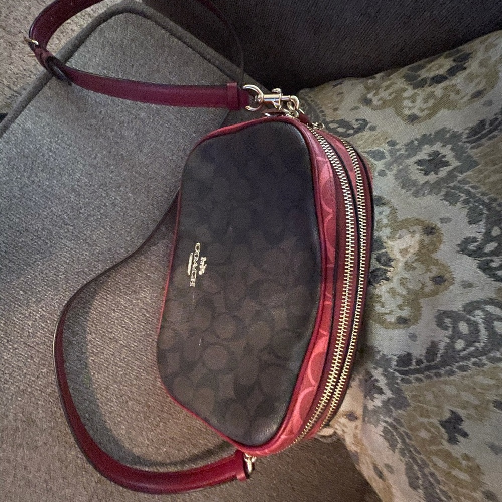 Used cross body purse